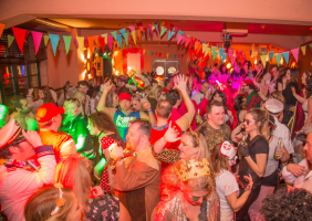 altweiber bolero mit DJ AKKI